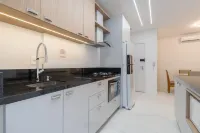 Complete Stay 500m From the sea in Itapema - Stws - Parvekkeita