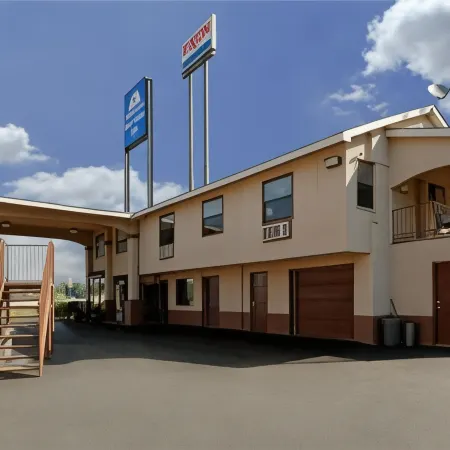 Apple Tree Inn