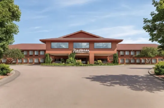 Radisson Hotel Colorado Springs Airport Hotels near Colorado Springs Airport