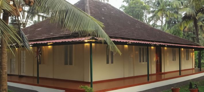 Palm Grove Service Villa Hotels in Kochi