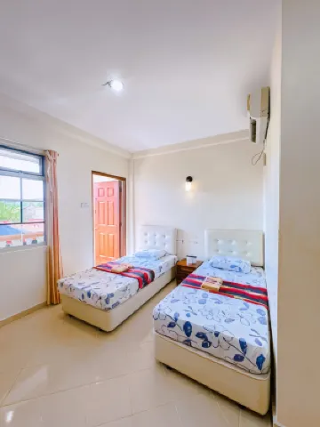 Amzar Motel Cenang Hotels in 