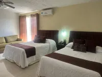 بيكيونو جارن هوتل