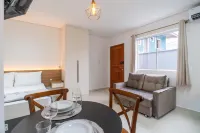 Full Studios in Rio Tavares - ALA