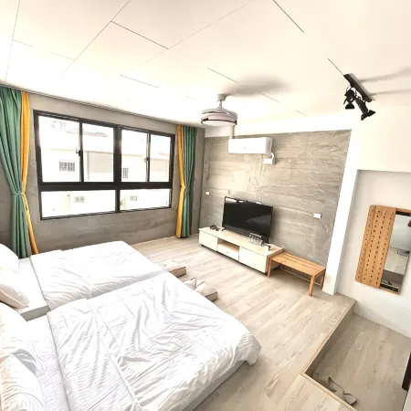 Finding Popsicle Homestay Отели рядом с достопримечательностью «Станция Yuli»