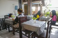 De Lungguh Homestay