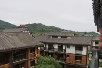 峨眉山•山居日記民宿（遊客中心店） 酒店