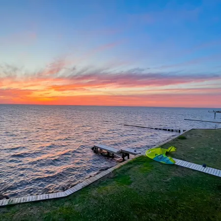 HEATED pool/waterfront/private pier/tennis/hot tub/kayaks/SUPs/8bed 6bath