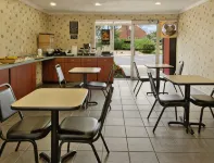 Super 8 by Wyndham Williamsburg/Historic Area