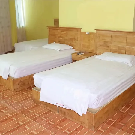 Menghai Yinhe Hotel