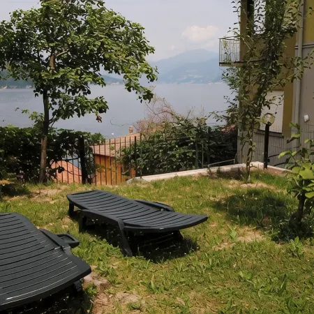 Sosta Sul Lago