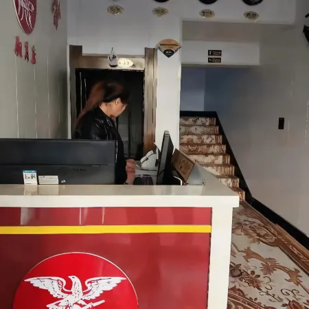 Daqing Amani Fashion Hotel