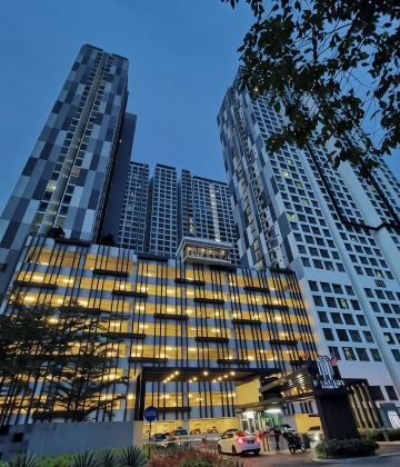 Paradigm 10min/B-25-30/Netflix/1 bedroom Hotels in Tebrau