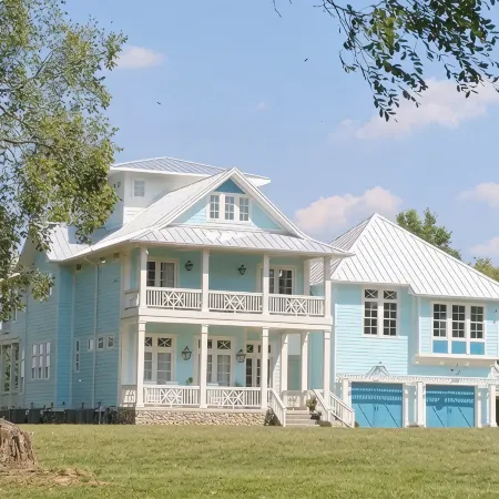 East Suite-Bleubird Studio- 5Miles to KY Horse Park, 30Min the Ark,Bourbon Trail
