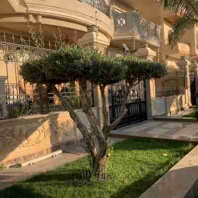 2BR Apt in Al Yassmin - Mynt Hospitality Hotel Exterior