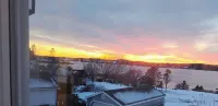 Sunset by the Bay Retreat Beautiful Sunsetsclose to Downtown Quiet Restful - 4-Star