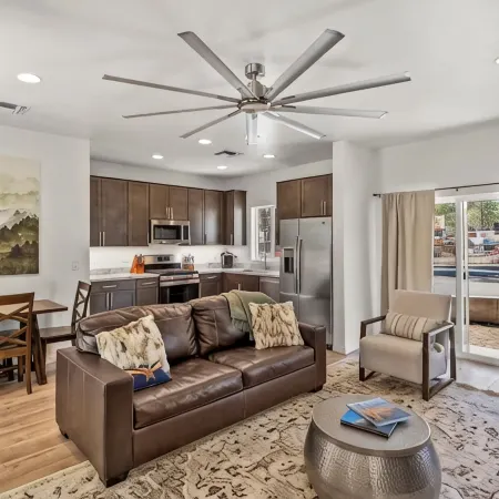 2-bedroom retreat in Flagstaff with WiFi, AC