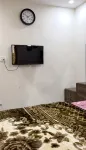 Street 8a ghouri town phase 5 main road Hotel Sartaj - Parkplatz