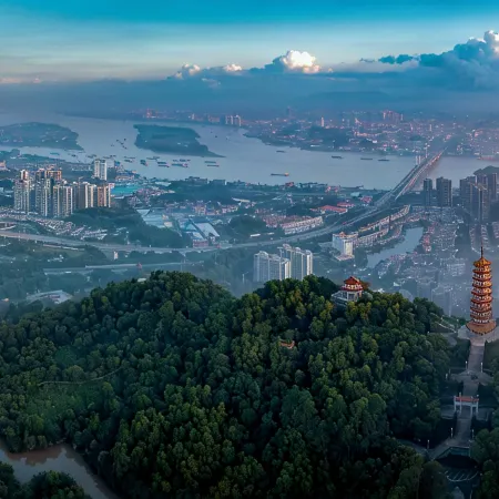 Heshan Yanshan Hotel