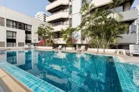 16F Great View 120sqm 2BR 2BA 3 min to Nana BTS 1603
