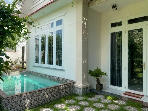 VILLA NGHI DUONG CHO THUE - Pools
