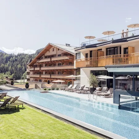 Hotel Habicher Hof - Your 4-Star Superior Wellness Hideaway
