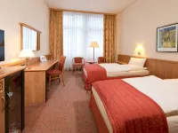 Hotel Steglitz International Hotels near محطة مترو أنفاق تيلبلاتز