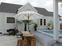 The Nordic House Pool Villa Chaing Mai - Pools
