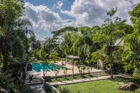 The Quarter Pai - Pools