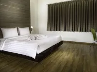 Whiz Prime Hotel Kelapa Gading Hotels near La Piazza
