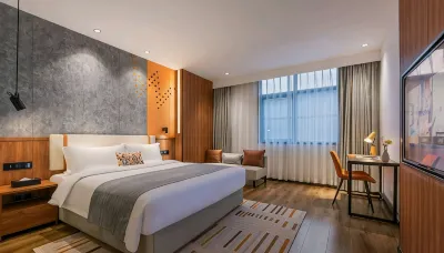 Junyi Chain Hotel (Chongqing Jiangbei International Airport Konggang Square) Отели в г. Чунцин