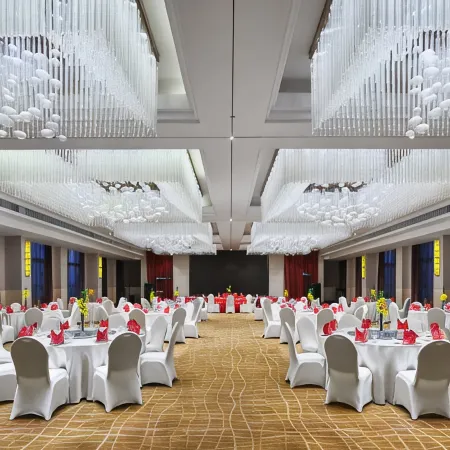 Beihai Hyatt Hotel (high-speed railway station store)