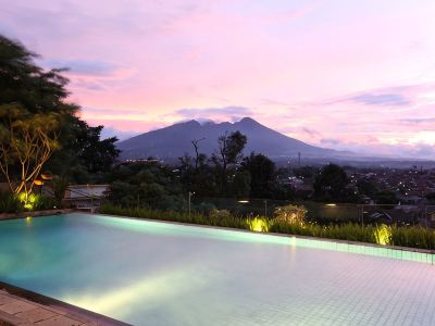 Royal Hotel Bogor