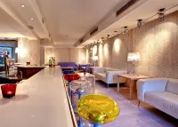 Hotel Continental - TonelliHotels - Quầy bar