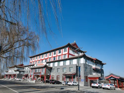 Vienna Hotel (Qufu Sankong Fengjing) - 3-Star