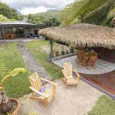 Beachfront Home Puna'auia Tahiti Hotel Exterior