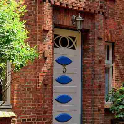 Ferienwohnung Burghof 3 + Balkon + Radparkplatz Hotel Exterior