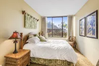 Closest 1-Bedroom to the Beach at Kaanapali Shores. Just 65 Steps to Sand! - 3성급