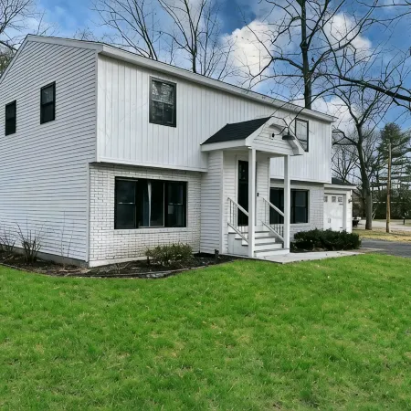 4 Bedroom Saratoga Home- Great For Long Stays! 🐎🛍🍴⛵️