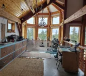Alaskan Timberframe Retreat, Family-Sized, Panoramic Views, Fire Pit & Privacy