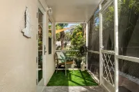 The Cove 4Rms 5Bed 2Bth \ Walking Distance 2 Beach - Wifi