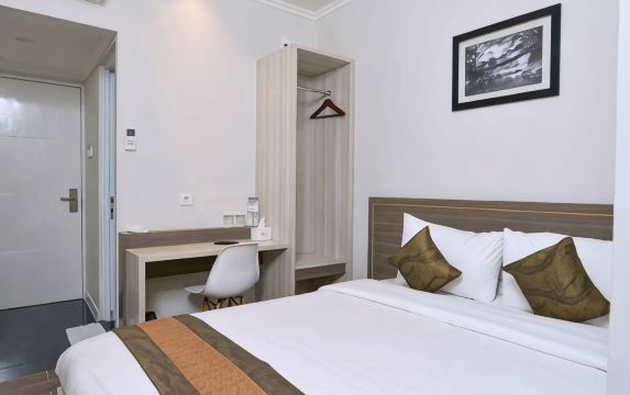 Daima Gardenstay Hotels in Padang