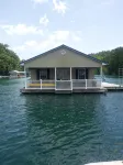 Attitude Adjustment Beautiful Floating Home on Scenic Norris Lake