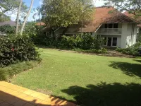 2/2 BEACH FRONT RESORT w/AC, Poipu Beach, Kiahuna Gardenview -End Unit, Pool/Gym - Homestays