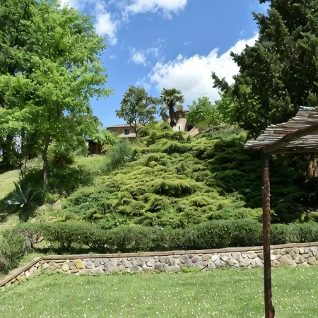 Near Siena (6 km), in Chianti, swimming pool and terrace, Wi-fi, A / C