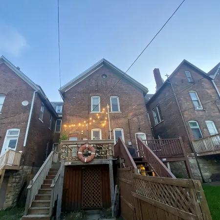 DOWNTOWN HISTORIC BLUFF HOME in DUBUQUE