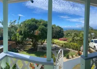 Breathtaking views 5min from the beach!