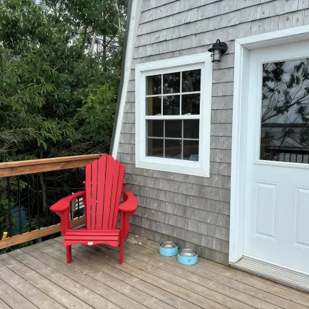Unplug and relax in this quiet retreat on the shores of Tracadie Bay