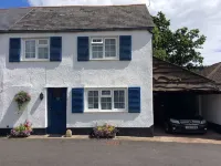 Charming Cottage Sidmouth Devon.Easy walk or cycle ride by river to beach.