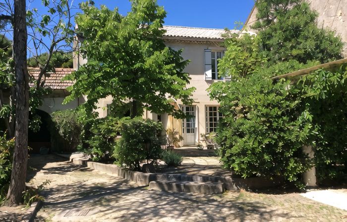 Beautiful Provencal house, French billiards and swimming pool - 8 people