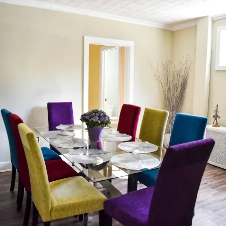 Excellent Location, Family & Pet Friendly, Walk to Main St, Close to Everything Отели в г. Бетлехем